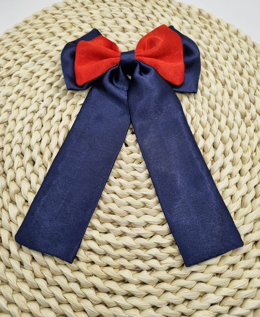 Rosita Margarita en Azul marino y rojo